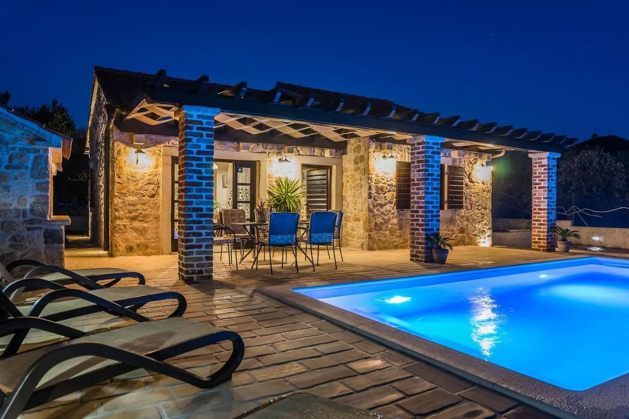 Holiday Home Sandra Sukosan